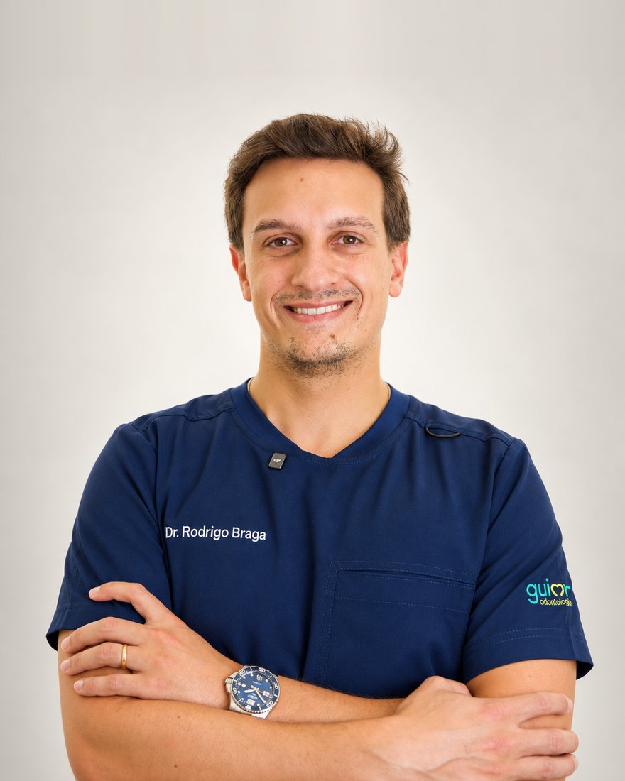Dr. Rodrigo Braga, médico dentista da Clínica Guimarota em Leiria.